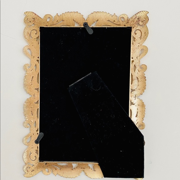 Table Stand Photo Frame - Picture 3 of 3